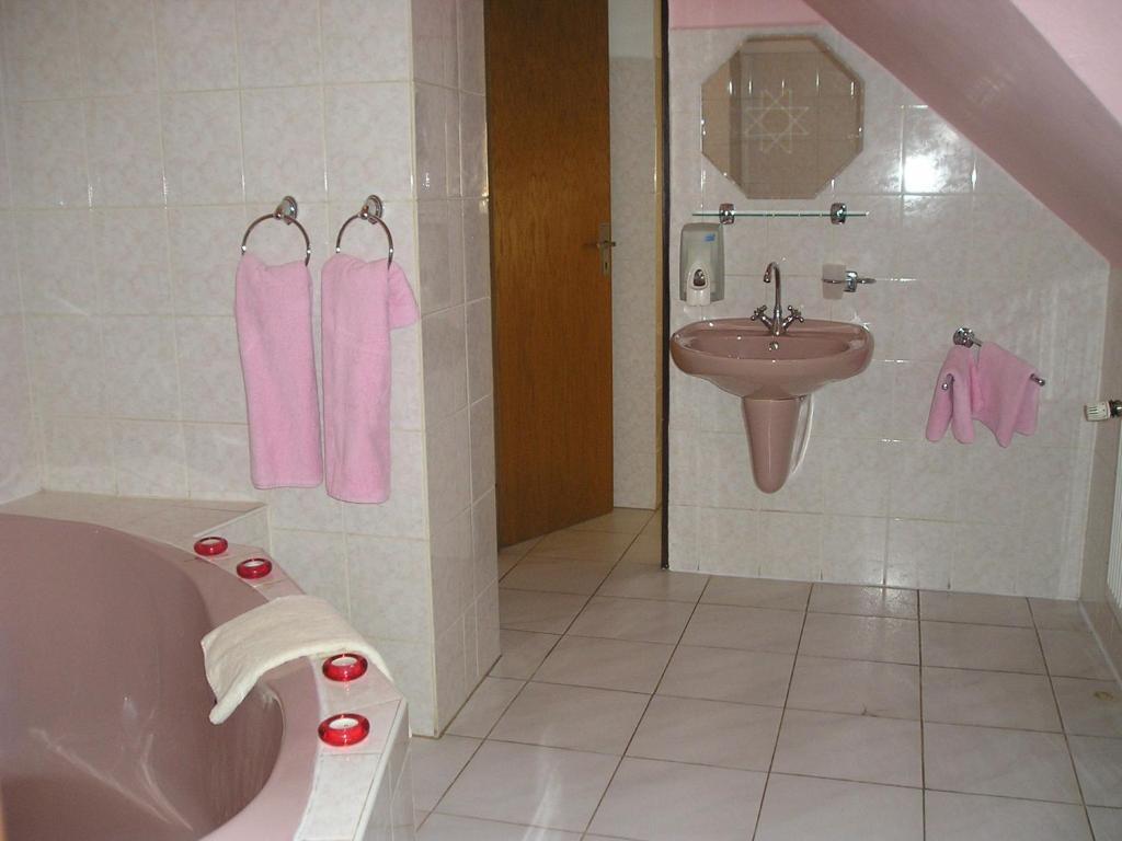 Hotel Global Sokolov Quarto foto